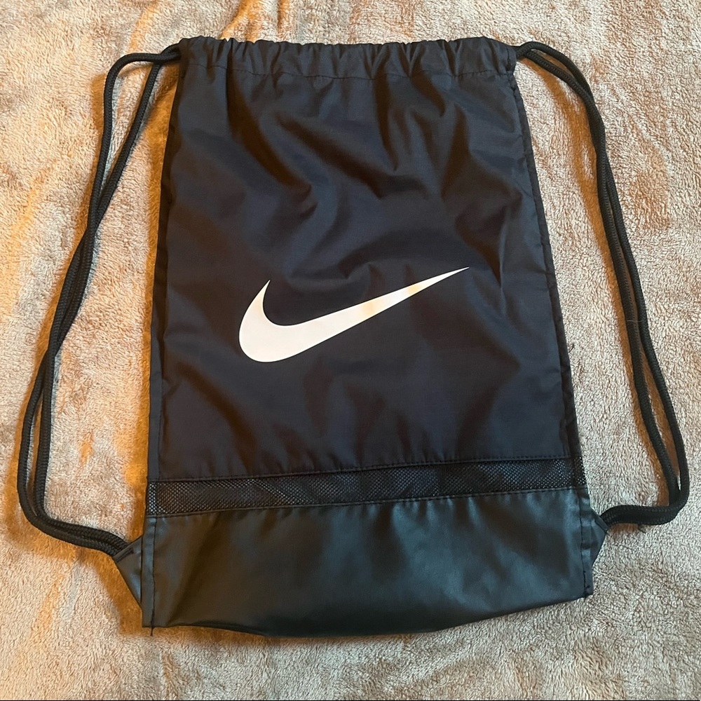 Nike sling bag